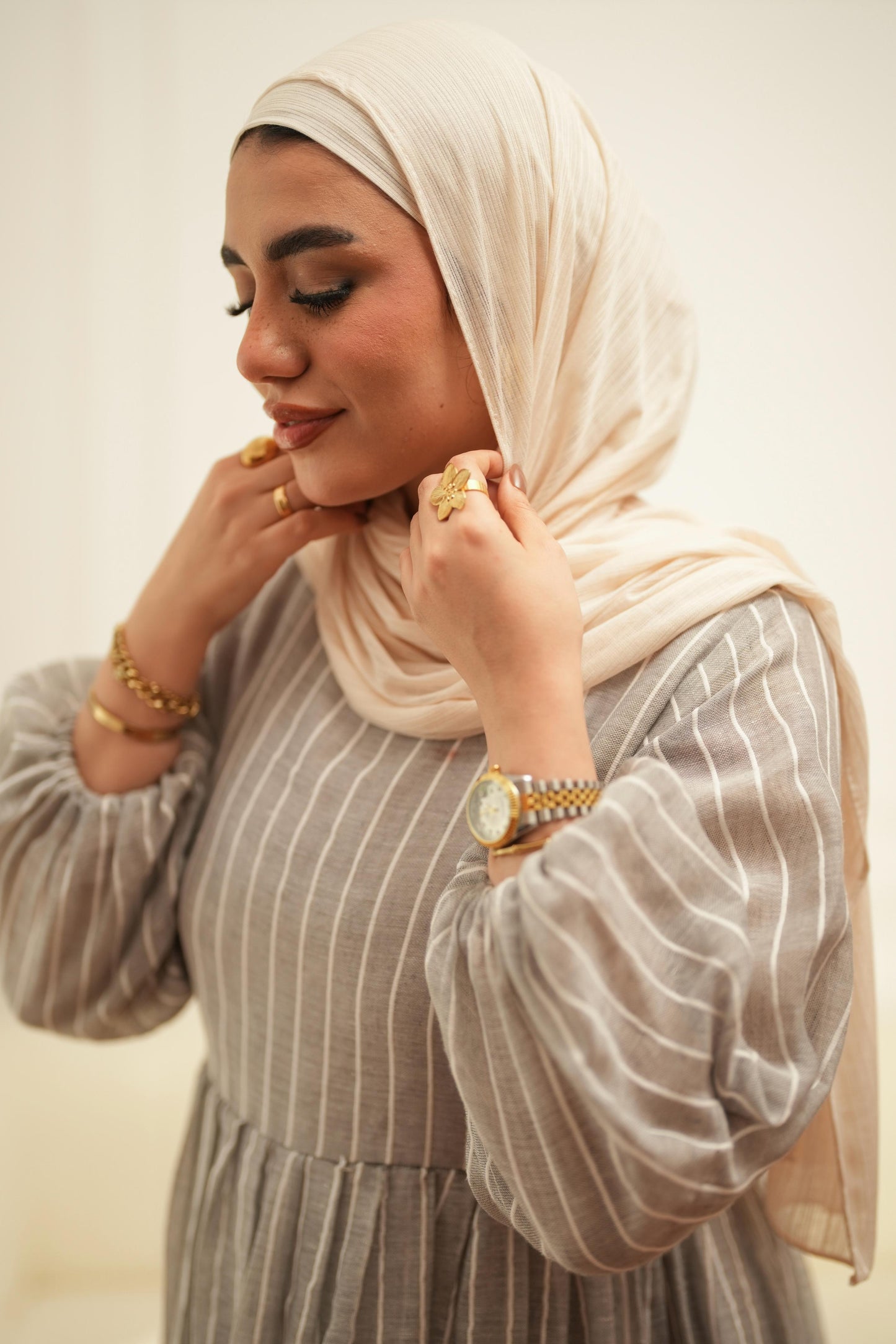 Soft Beige | Aurora