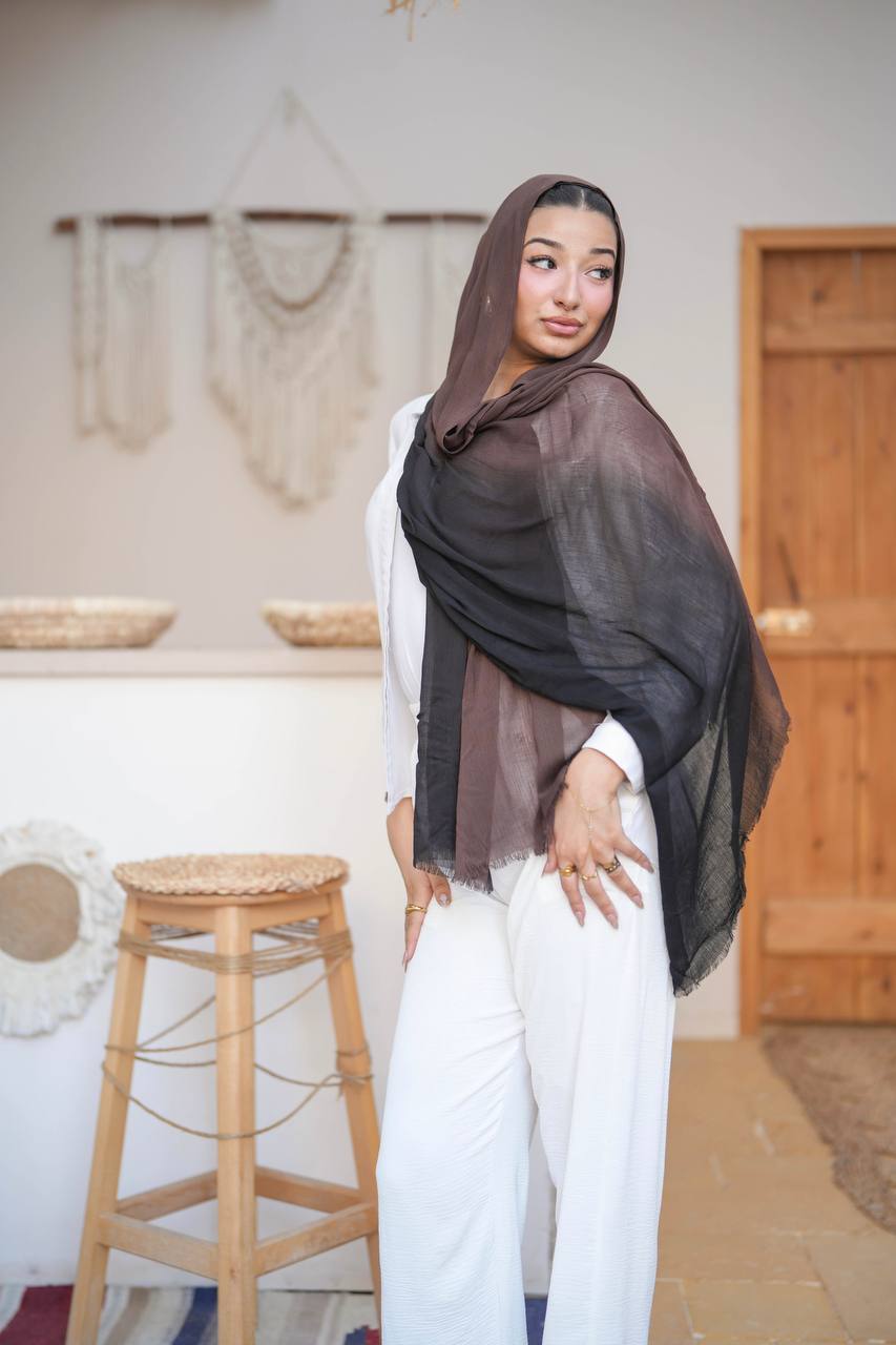 Brown x Black | Linen