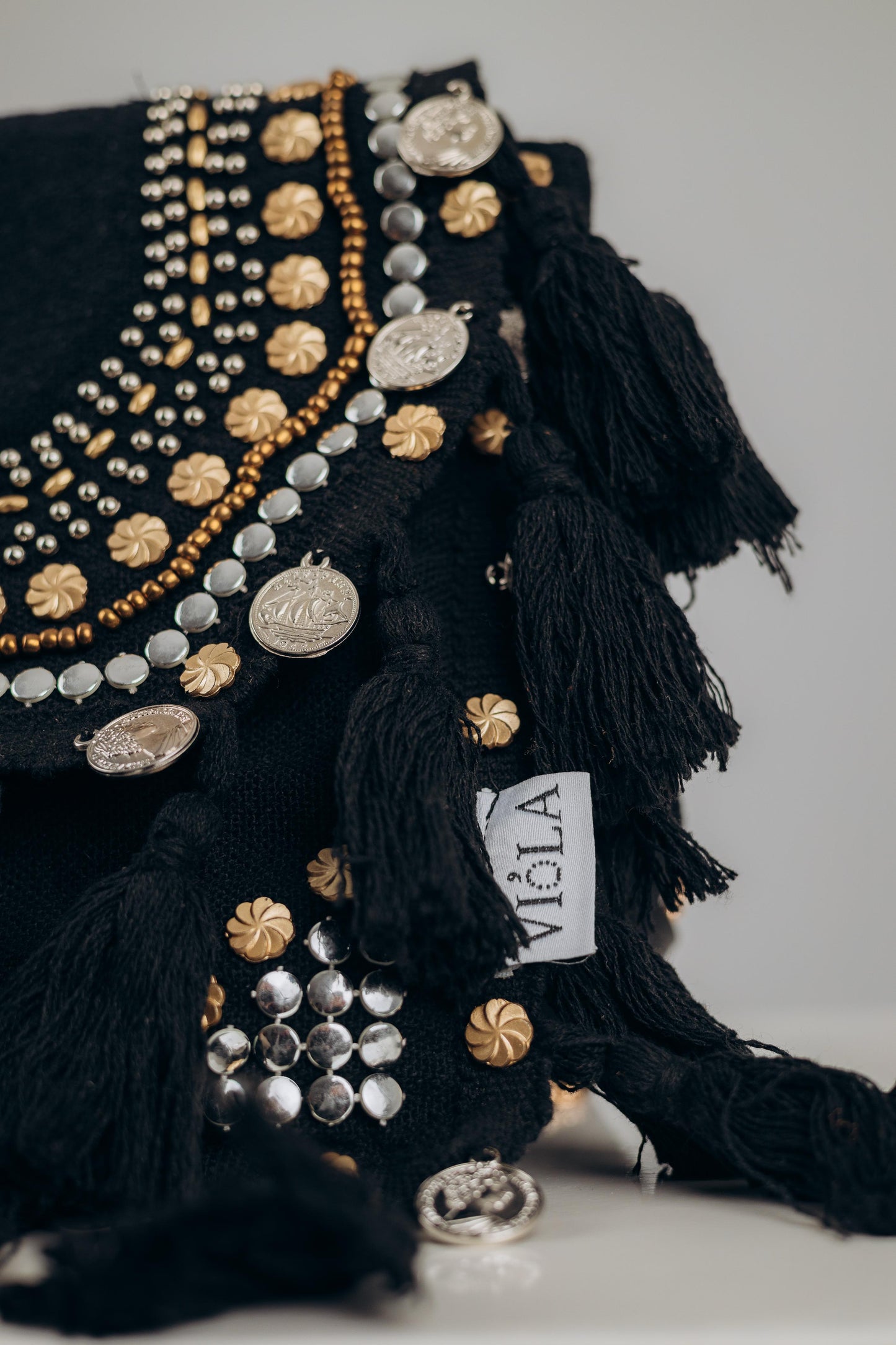 Niara | Clutch