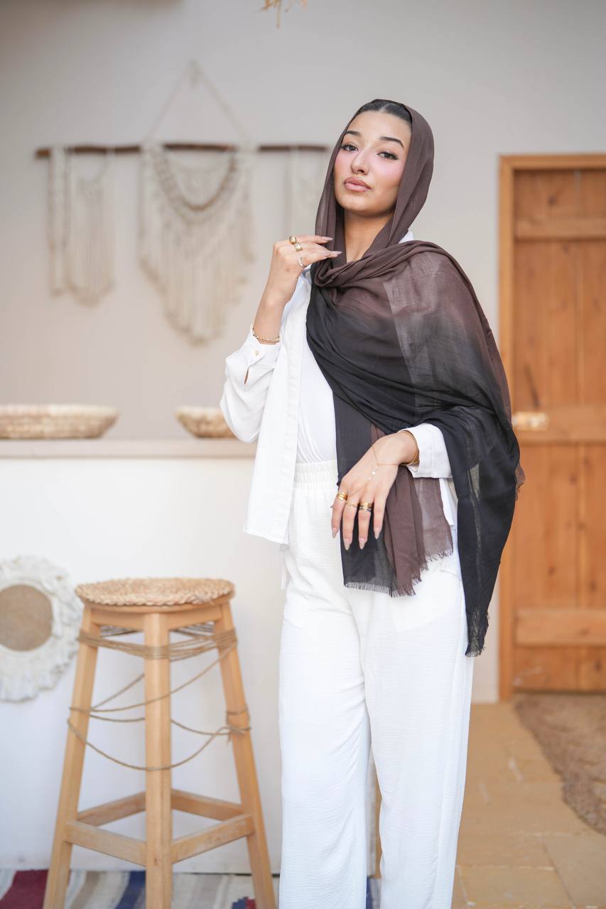 Brown x Black | Linen