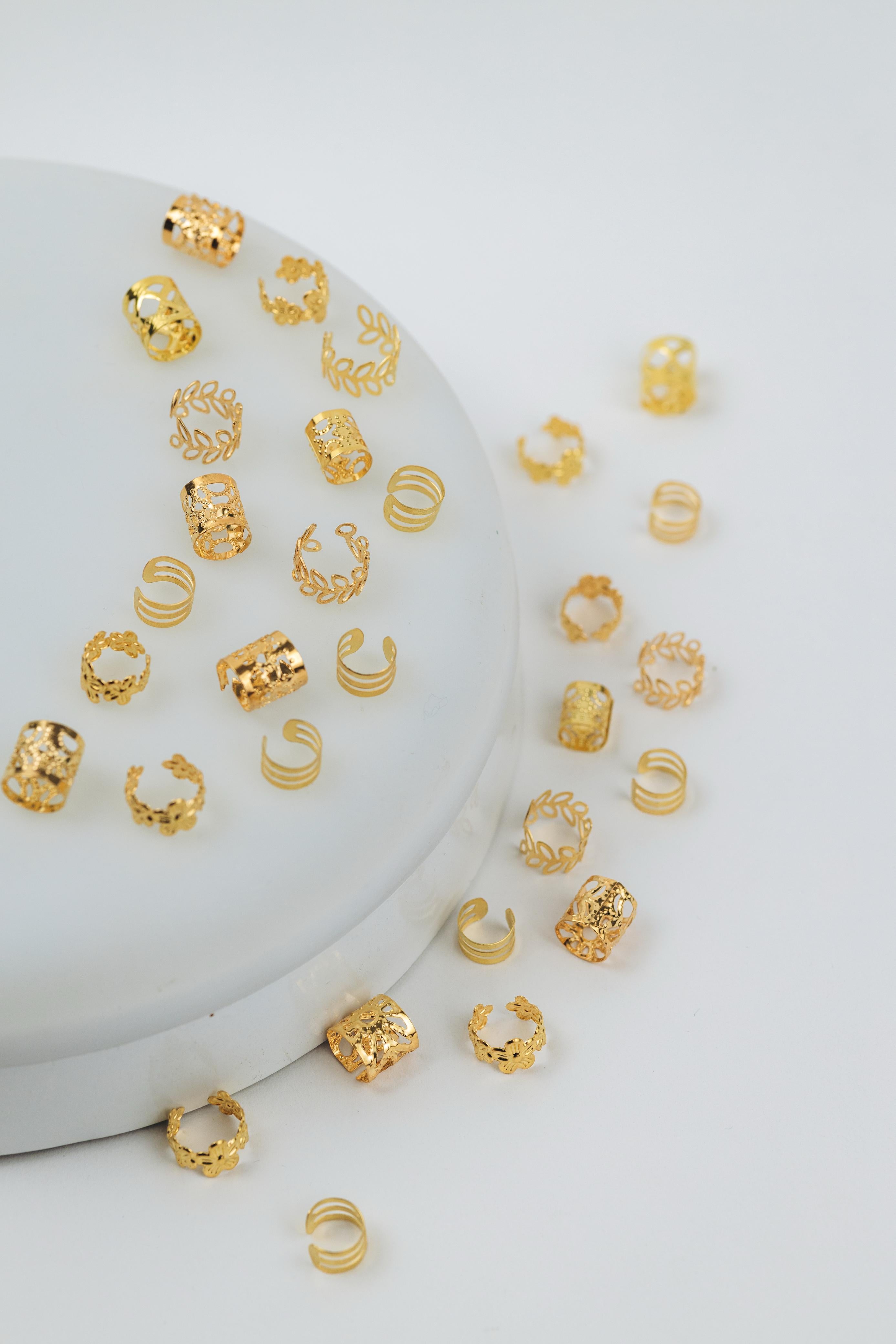 Hijab Rings (6 Pieces)