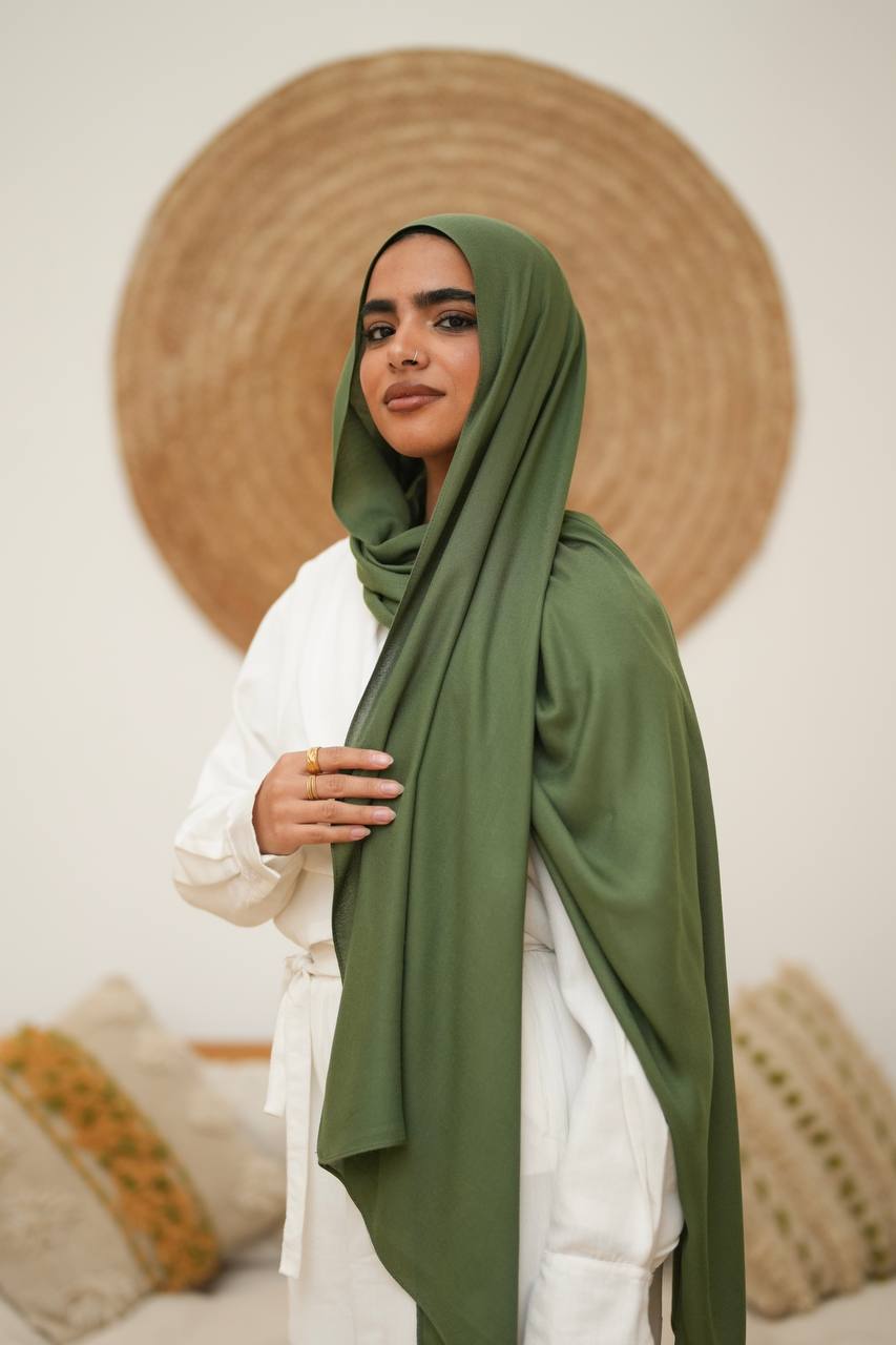 Forest Olive | Elegance