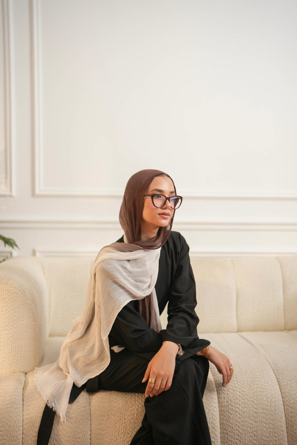 Brown x Offwhite | Harmonia